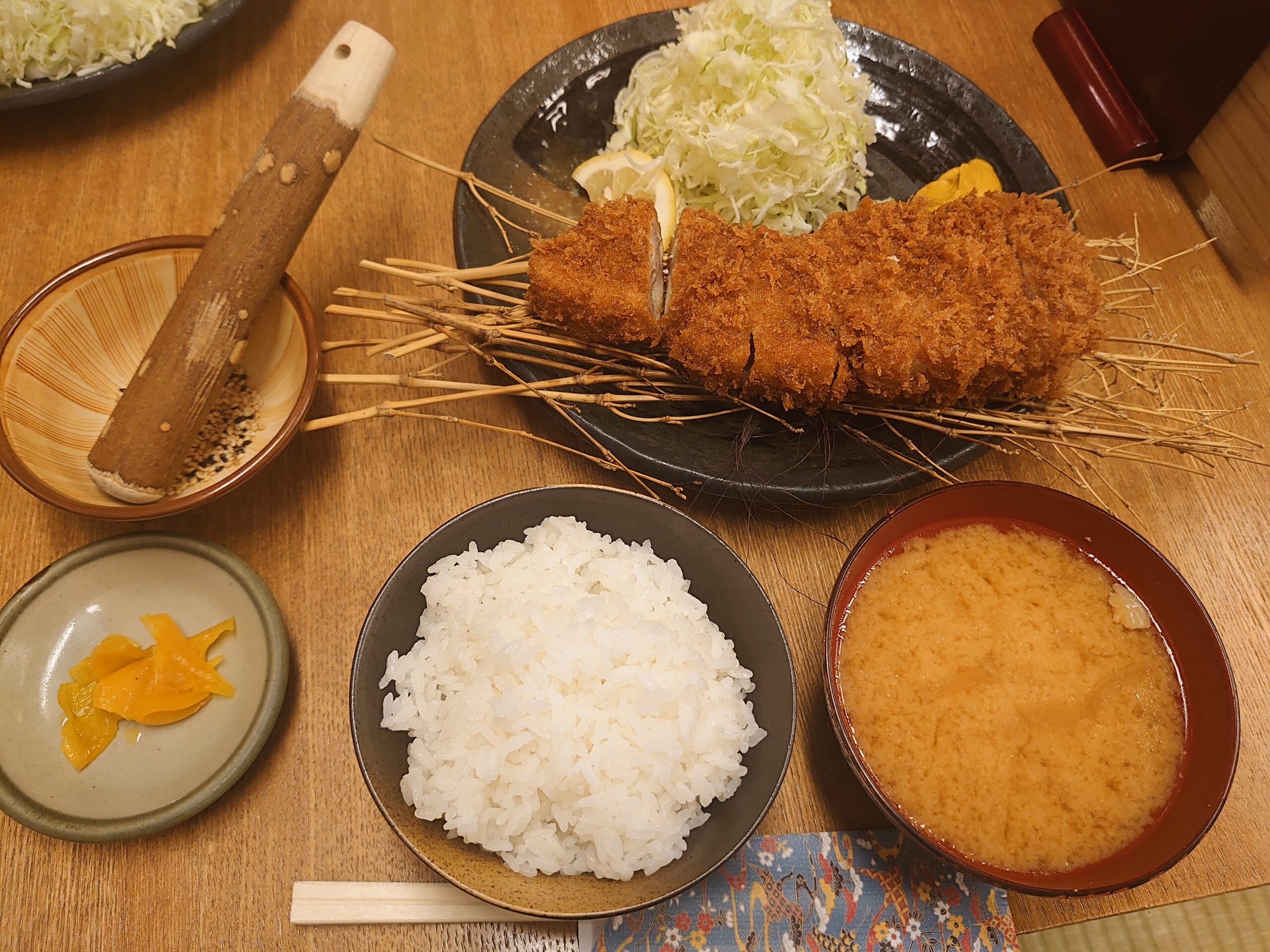 とんかつ定食