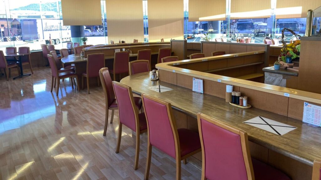 諫早トラックステーション